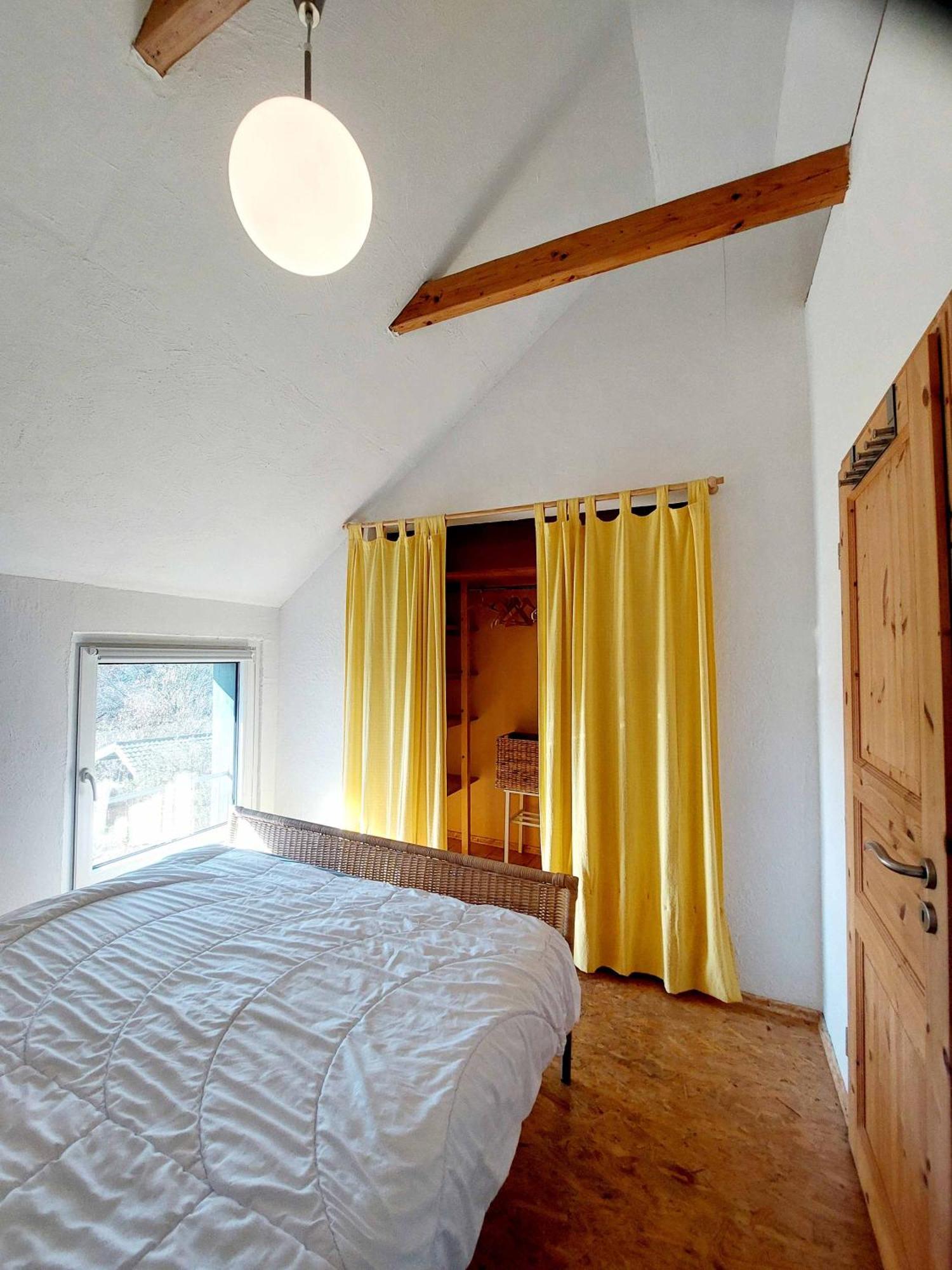 Kleines Haus Mitten In Der Natur Mit Eigener Terrasse Und Sonnenbalkon Halver Exteriér fotografie